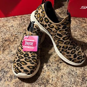 Skechers leopard print athletic shoes